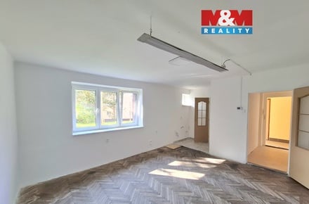 Prodej bytu 1+kk 28 m², Kynšperk nad Ohří