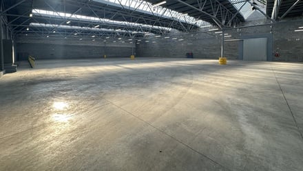 Pronájem skladu 2 000 m², Žatec