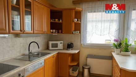 Prodej rodinného domu 192 m², Dubá