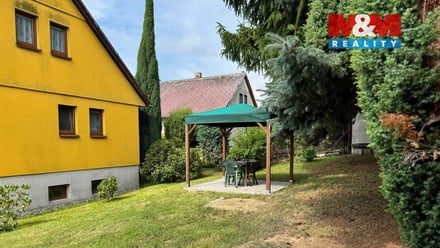 Prodej rodinného domu 192 m², Dubá