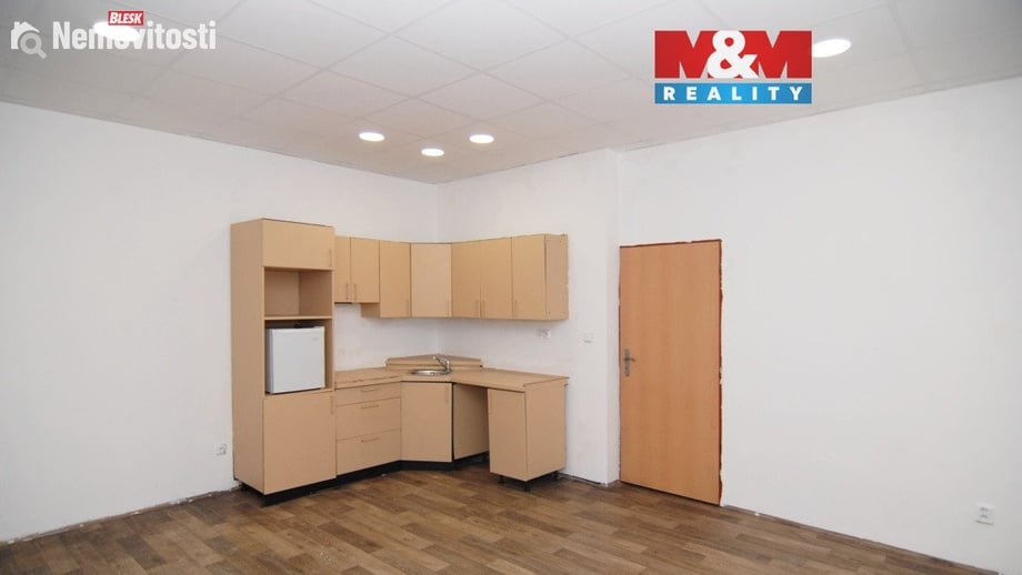 Pronájem bytu 1+kk 31 m², Ostrava - Moravská Ostrava a Přívoz