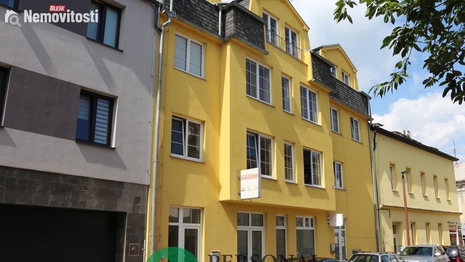 Pronájem kanceláře 100 m², Kladno