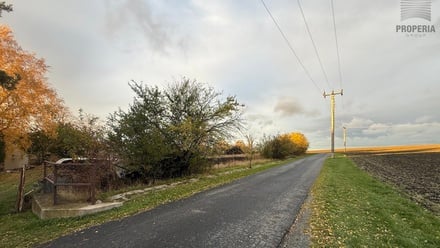 Prodej stavebního pozemku 965 m², Nesvačilka