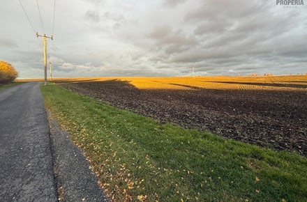 Prodej stavebního pozemku 965 m², Nesvačilka