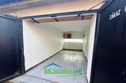 Pronájem garáže 17 m², Brno - Bystrc