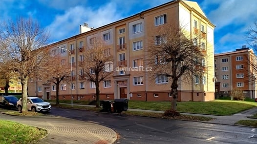 Pronájem bytu 2+1 65 m², Ostrov