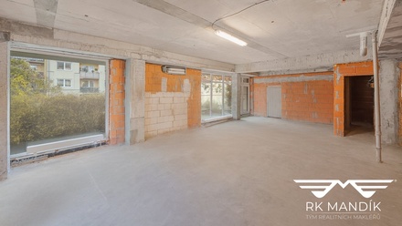 Prodej obchodního prostoru 90 m², Odolena Voda