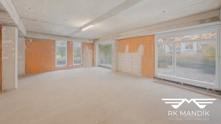 Prodej obchodního prostoru 90 m², Odolena Voda