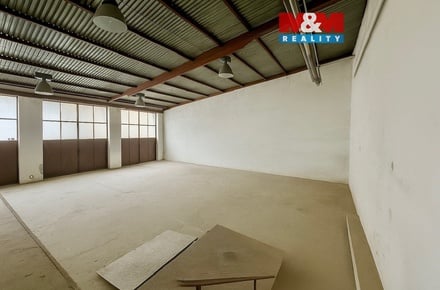 Pronájem obchodního prostoru 115 m², Chomutov