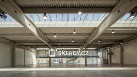 Pronájem skladu 1 106 m², Kutná Hora
