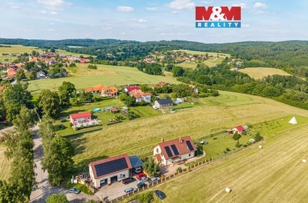 Prodej stavebního pozemku 3 448 m², Hrusice