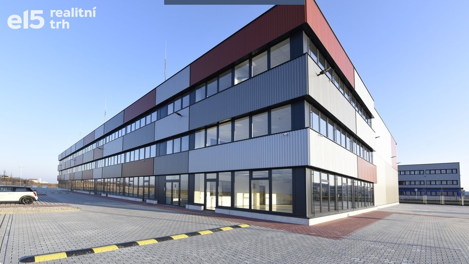 Pronájem obchodního prostoru 4 500 m², Praha