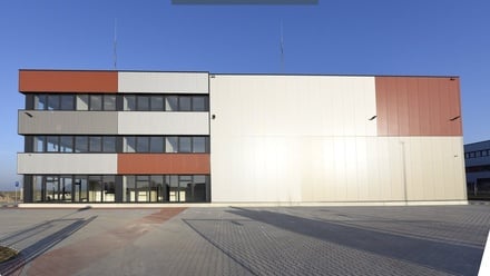 Pronájem kanceláře 2 000 m², Praha