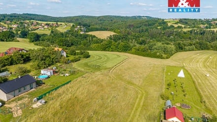 Prodej stavebního pozemku 2 348 m², Hrusice