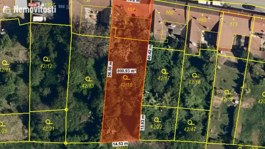 Prodej stavebního pozemku 801 m², Uhřice