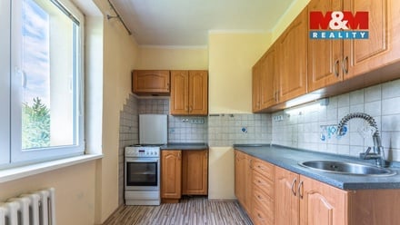 Prodej bytu 2+1 51 m², Stochov