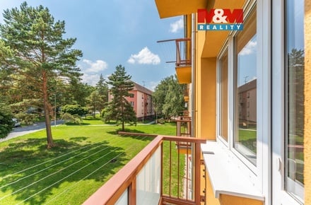 Prodej bytu 2+1 51 m², Stochov