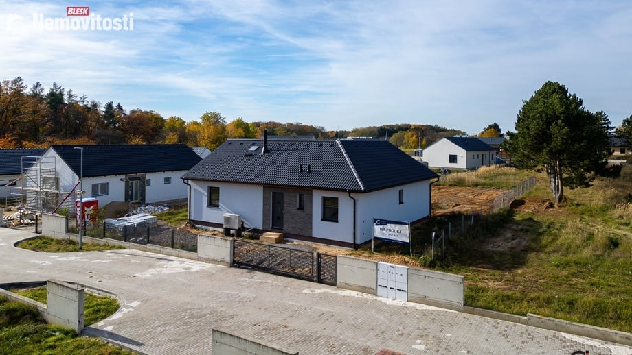 Prodej rodinného domu 119 m², Mcely