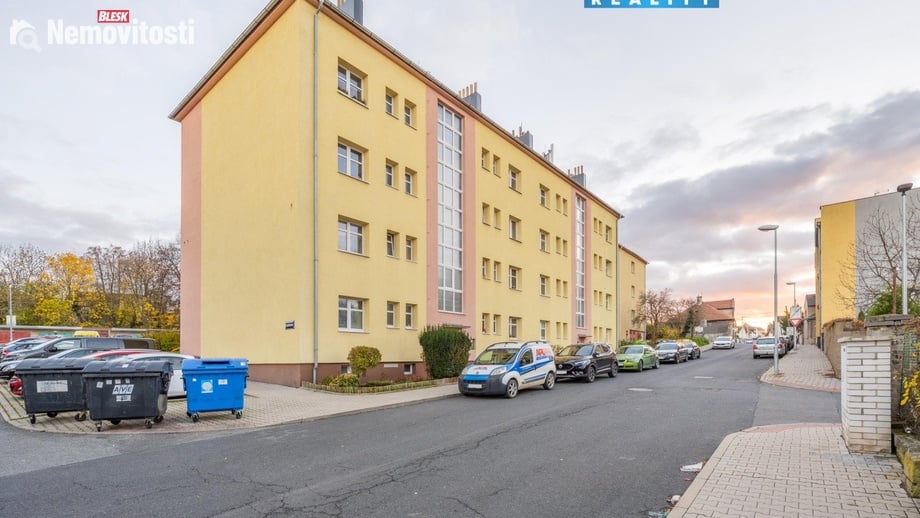Prodej bytu 1+1 45 m², Kladno