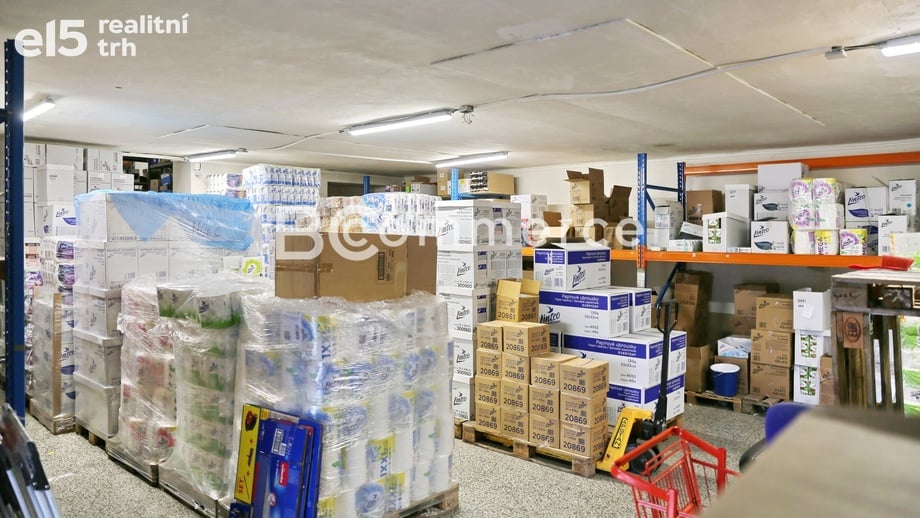 Pronájem skladu 287 m², Brno - Horní Heršpice