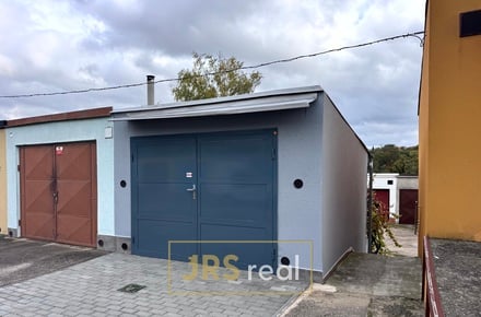 Prodej garáže 21 m², Hustopeče