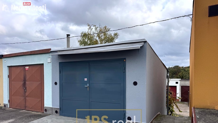 Prodej garáže 21 m², Hustopeče