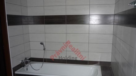 Pronájem bytu 2+1 98 m², Lázně Bohdaneč