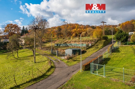 Prodej zahrady 863 m², Benešov nad Ploučnicí