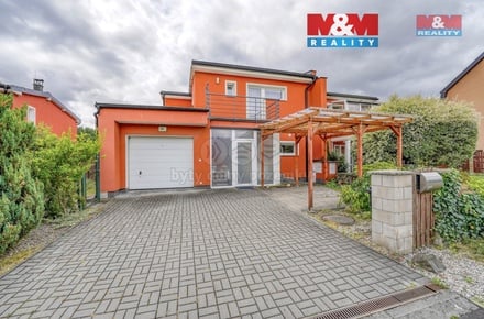 Prodej rodinného domu 150 m², Sadov