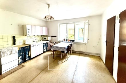 Prodej rodinného domu 377 m², Boleradice