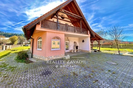 Prodej rodinného domu 220 m², Nový Hrozenkov