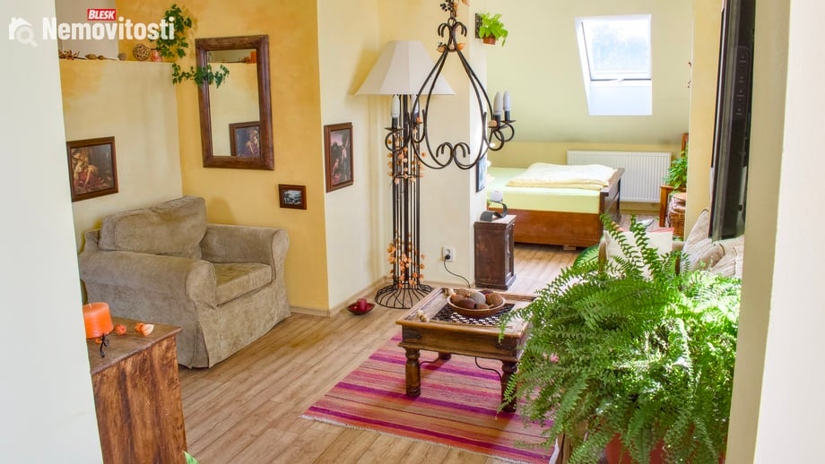 Prodej bytu 3+kk 65 m², Jindřichův Hradec IV