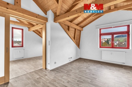 Pronájem bytu 3+kk 75 m², Lomnice nad Popelkou