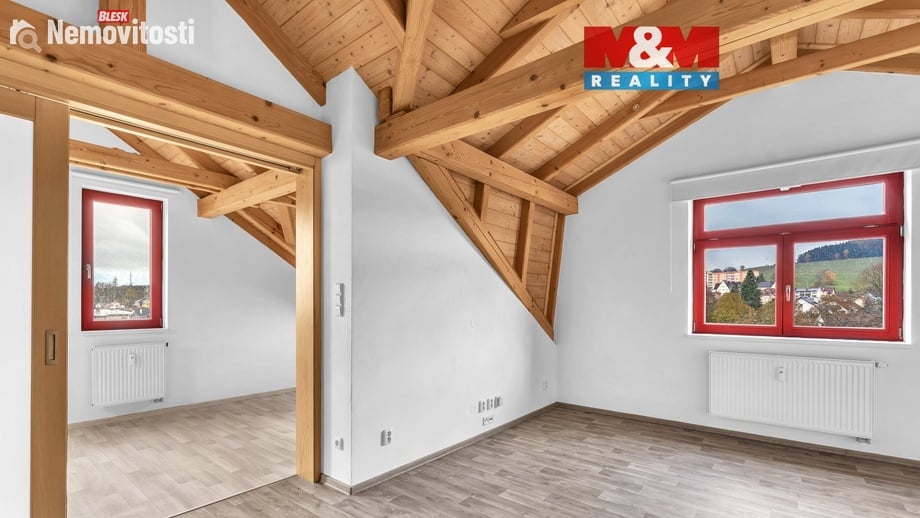 Pronájem bytu 3+kk 75 m², Lomnice nad Popelkou
