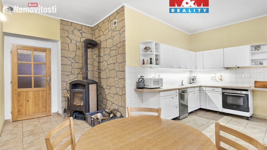 Prodej rodinného domu 1 028 m², Česká Kamenice