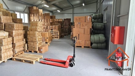 Pronájem skladu 169 m², Praha - Běchovice