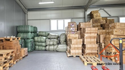 Pronájem skladu 169 m², Praha - Běchovice