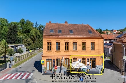 Pronájem obchodního prostoru 92 m², Šlapanice
