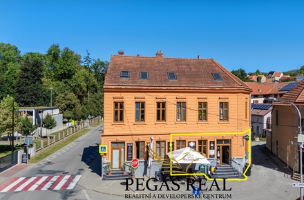 Pronájem obchodního prostoru 92 m², Šlapanice