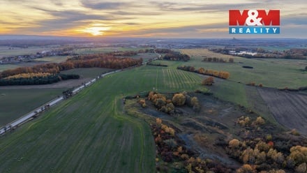 Prodej stavebního pozemku 1 192 m², Časy