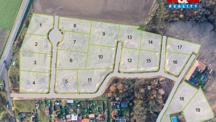 Prodej stavebního pozemku 1 192 m², Časy