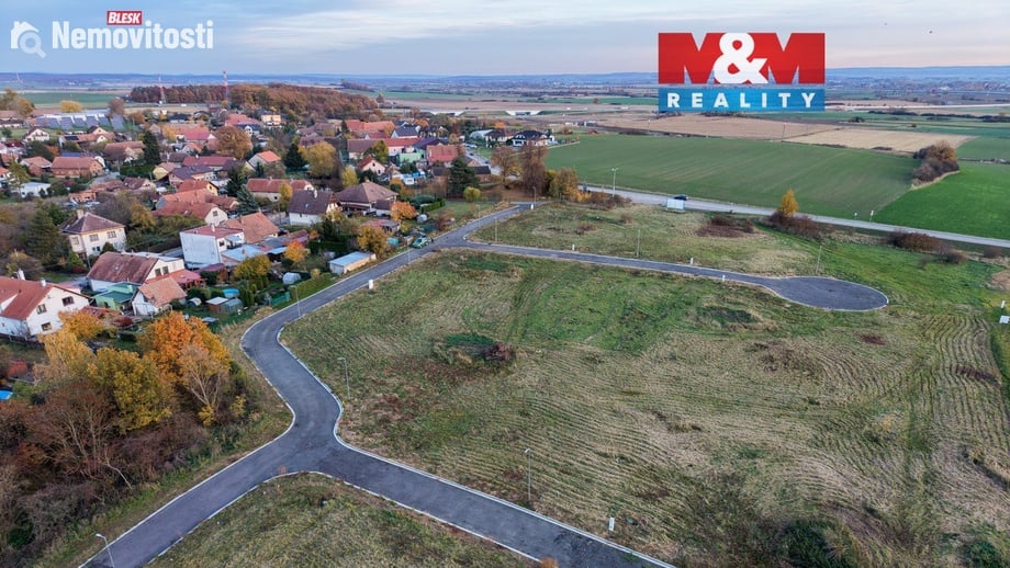 Prodej stavebního pozemku 1 192 m², Časy