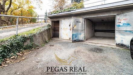 Pronájem garáže 16 m², Brno