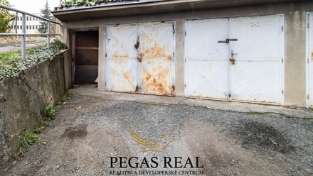 Pronájem garáže 16 m², Brno