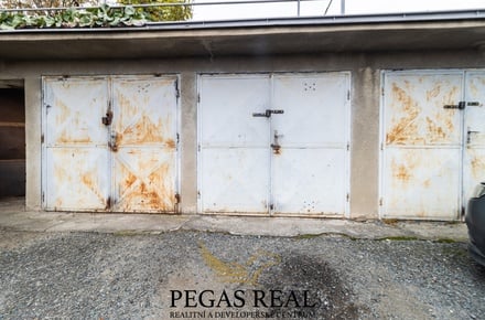 Pronájem garáže 16 m², Brno