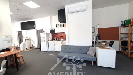 Prodej obchodního prostoru 200 m², Jablonec nad Nisou - Jablonecké Paseky