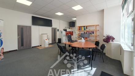 Prodej obchodního prostoru 200 m², Jablonec nad Nisou - Jablonecké Paseky