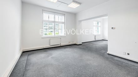 Pronájem kanceláře 105 m², Praha - Karlín