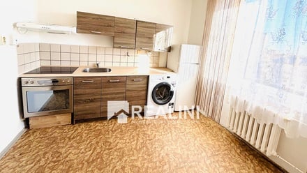 Prodej bytu 1+1 40 m², Karviná - Nové Město