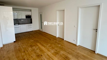 Pronájem bytu 2+kk 69 m², Beroun-Město